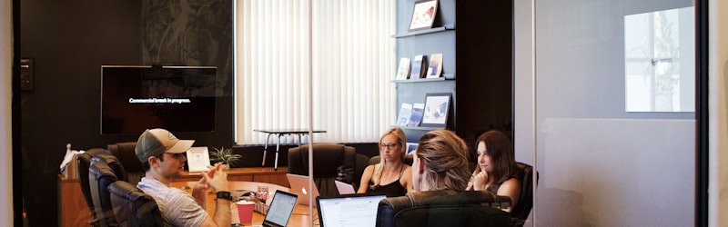 美国洛杉矶SoFi体育场夜景 - 炫酷的顶棚灯光